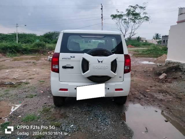 https://images10.gaadi.com/usedcar_image/4227109/original/processed_668b53e6-40fa-47ea-8d62-24579de4d480.jpg?imwidth=6401