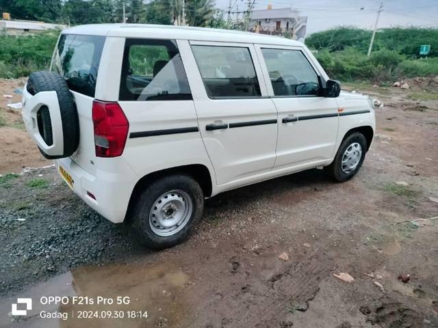 https://images10.gaadi.com/usedcar_image/4227109/original/processed_8211c94d-d448-4a2c-bc57-37a7b3053add.jpg?imwidth=6402