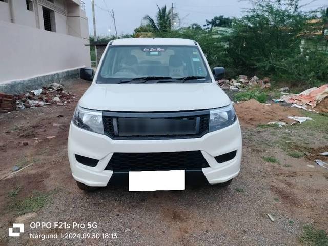 https://images10.gaadi.com/usedcar_image/4227109/original/processed_8653d1c2-d28c-4cee-9365-252dd7197642.jpg?imwidth=6400