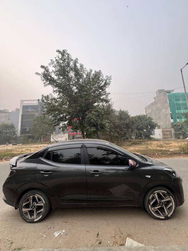 https://images10.gaadi.com/usedcar_image/4227120/original/d3f53db9dff67563efc5399a1d7a0682.jpg?imwidth=6400