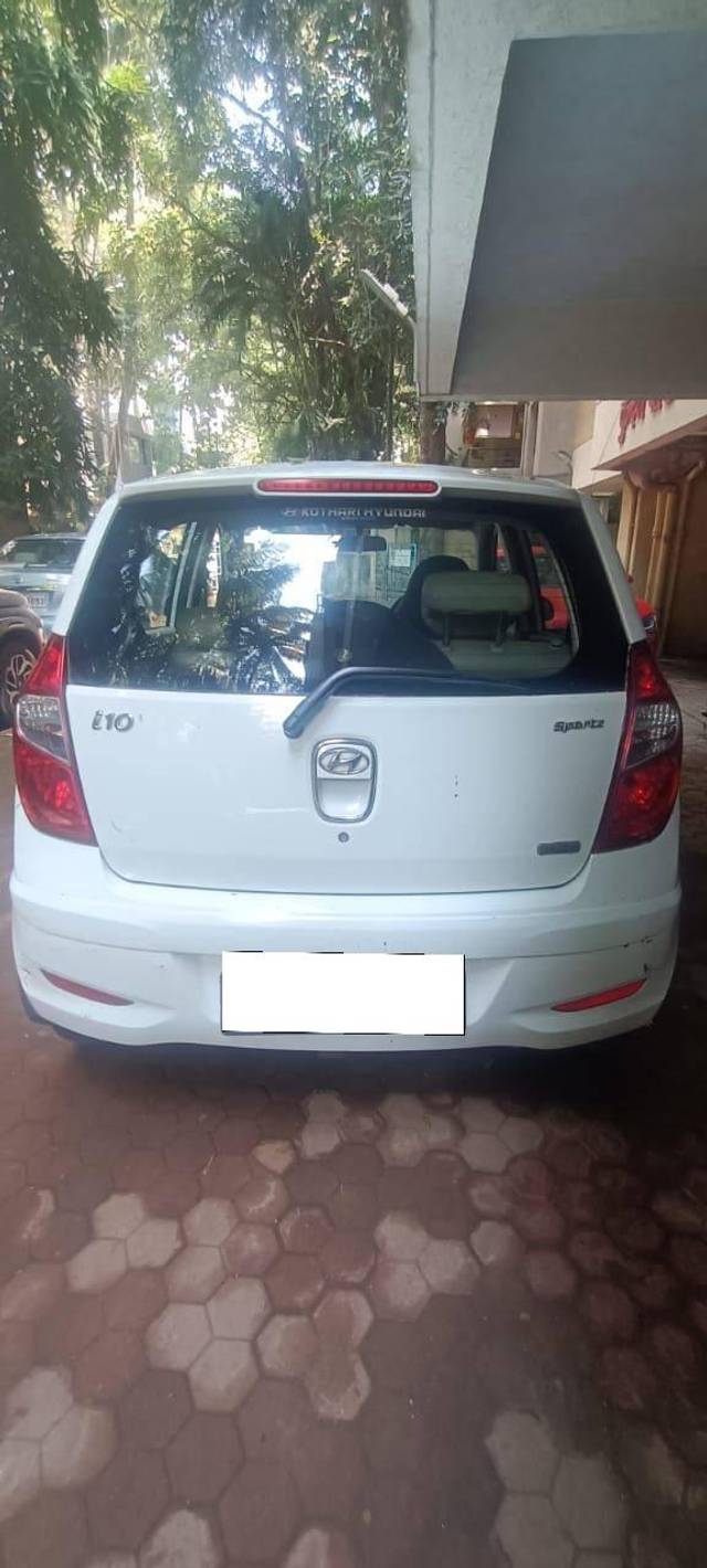 https://images10.gaadi.com/usedcar_image/4227128/original/processed_42383749f774f398ed4a94338fabc2c7.jpg?imwidth=6400