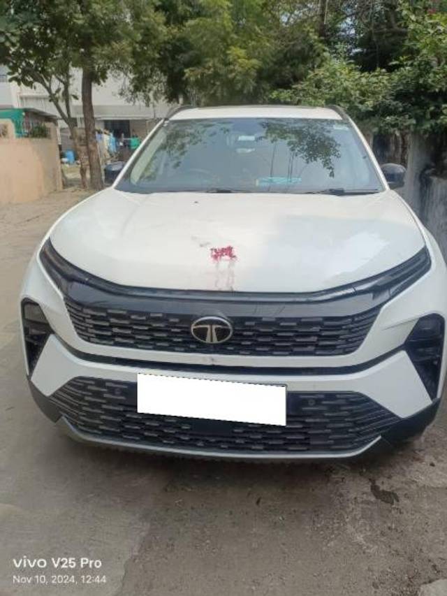 https://images10.gaadi.com/usedcar_image/4227139/original/processed_6fcc1033-1818-4673-b21a-523f2f00b1ea.jpg?imwidth=6400