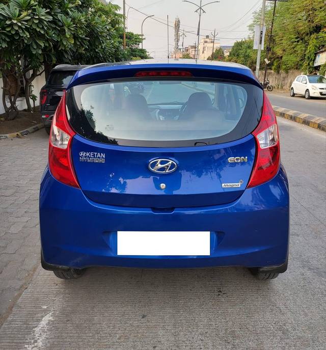 https://images10.gaadi.com/usedcar_image/4227267/original/processed_67e8a3d47ed6a059a580077333af6d0a.jpg?imwidth=6402