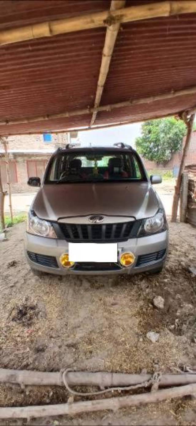 https://images10.gaadi.com/usedcar_image/4227357/original/processed_e6bda2b5-431c-438e-aa1a-cf223f0dceef.jpg?imwidth=6400