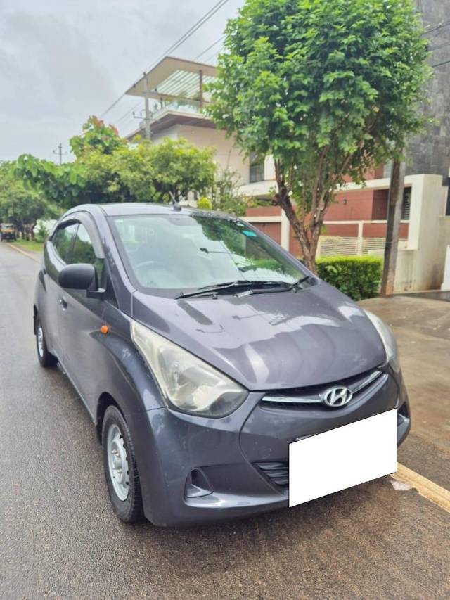 https://images10.gaadi.com/usedcar_image/4227410/original/processed_393e0797e8c3333cd38e7dc87ac54566.jpg?imwidth=6400