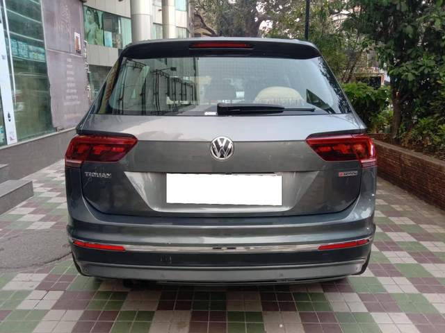 https://images10.gaadi.com/usedcar_image/4227485/original/processed_2a47e360f56c2d90996f784285791e79.jpg?imwidth=6401