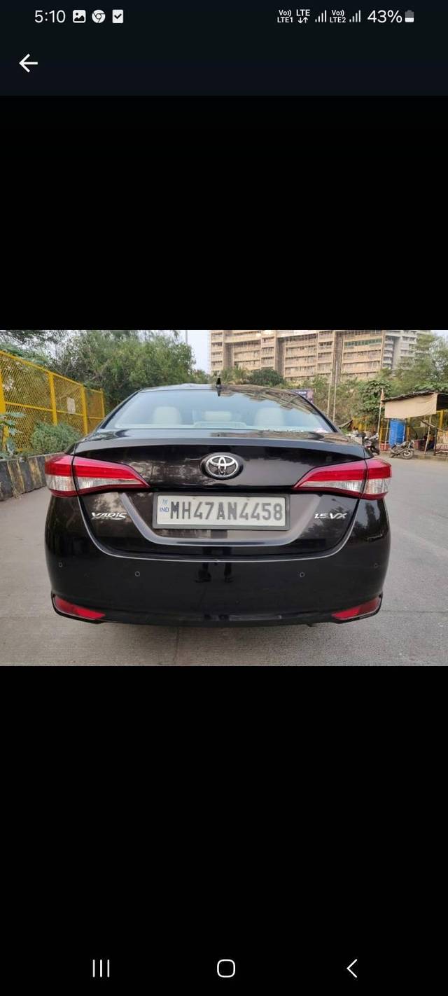 https://images10.gaadi.com/usedcar_image/4227491/original/processed_b7f999b8362233519c06661062a389a8.jpg?imwidth=6401