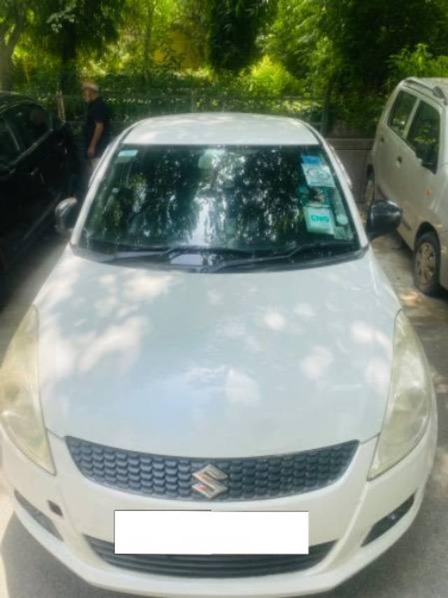 https://images10.gaadi.com/usedcar_image/4227725/original/processed_41223689-8b1d-47a5-9592-8e549dccaf0c.jpeg?imwidth=6400