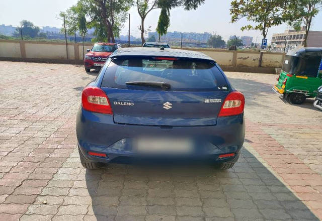 https://images10.gaadi.com/usedcar_image/4227752/original/37fa76f211ab3a00342fe984ce611726.jpg?imwidth=6402