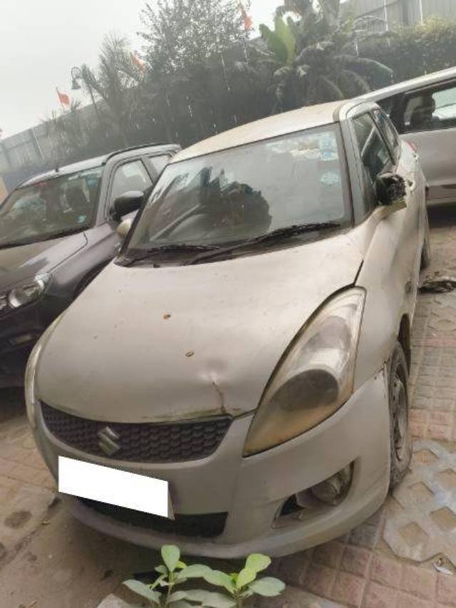 https://images10.gaadi.com/usedcar_image/4227797/original/92237b321af403c57d2e629e752e94f4.jpg?imwidth=6401