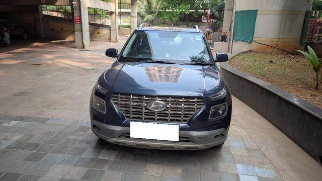 https://images10.gaadi.com/usedcar_image/4227800/original/0478f4d05bea64718e15091997087476.jpg?imwidth=6400