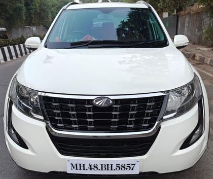 2019 Mahindra XUV500 W11 AT BSIV