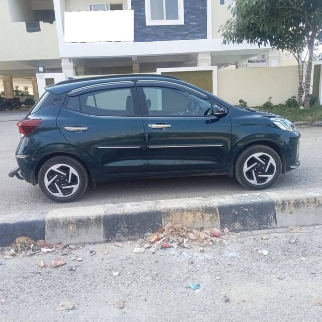 https://images10.gaadi.com/usedcar_image/4228046/original/processed_0a69597d511ed0d358a00933e9d121ae.jpg?imwidth=6401