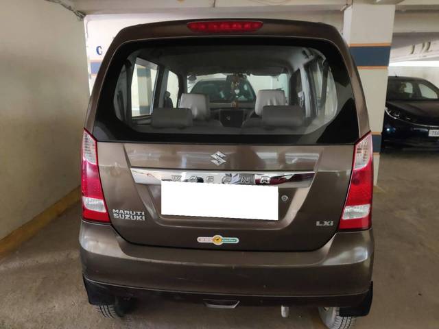 https://images10.gaadi.com/usedcar_image/4228068/original/processed_82a218945b07391dd83ee69e0a52a51b.jpg?imwidth=6402