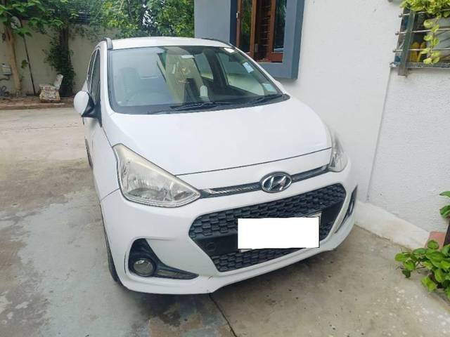 https://images10.gaadi.com/usedcar_image/4228077/original/processed_0c2d89c9-04f6-4a60-8f58-2fd2efa86a2d.jpg?imwidth=6400