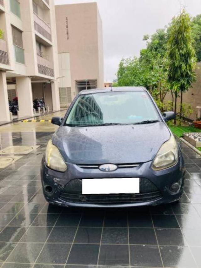 https://images10.gaadi.com/usedcar_image/4228195/original/f4660ce1768fdc1b46cd9080a6cee945.jpeg?imwidth=6400