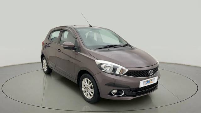 https://images10.gaadi.com/usedcar_image/4228265/original/0d9f0ce7ae5ef5d6edd1a802d592d663.jpg?imwidth=6400