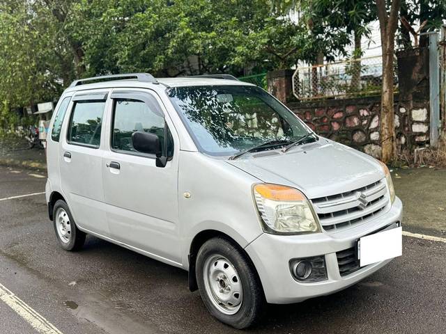 https://images10.gaadi.com/usedcar_image/4228359/original/processed_070c0e6f0b884edde63c4375ecc55e32.jpg?imwidth=6400