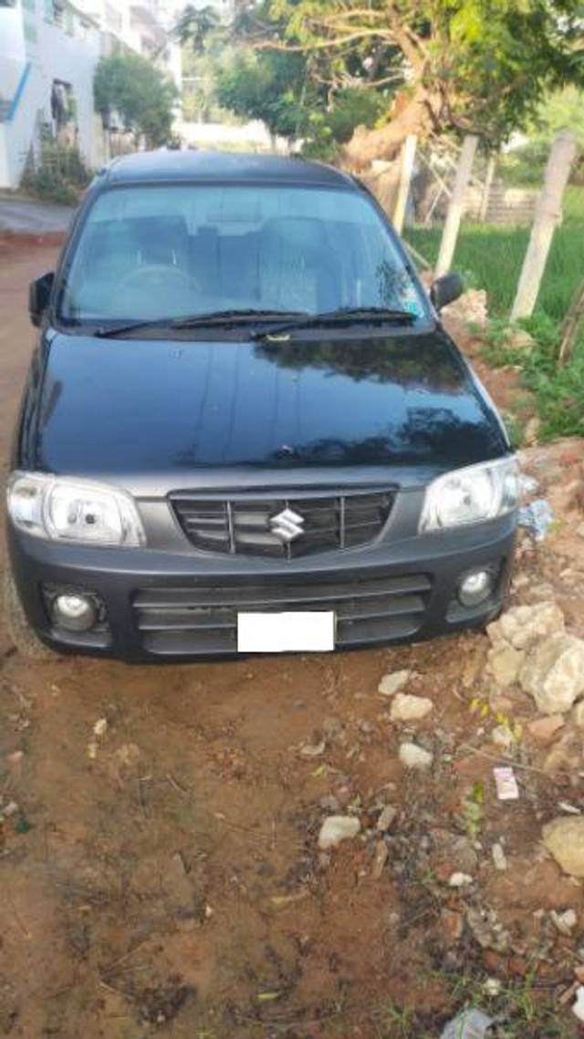 https://images10.gaadi.com/usedcar_image/4228372/original/processed_58ded783-e38a-44a5-88af-6528a16a70f2.jpg?imwidth=6400