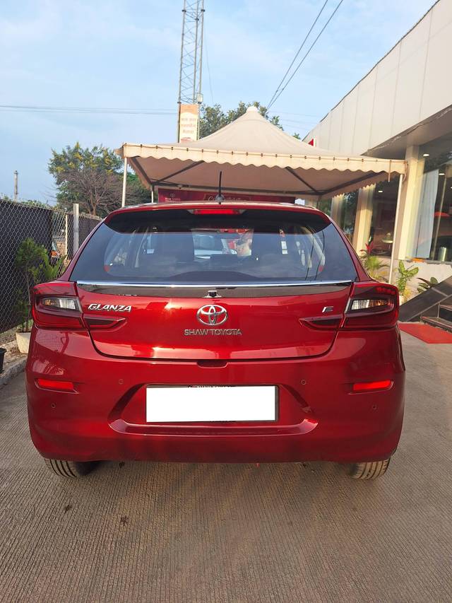 https://images10.gaadi.com/usedcar_image/4228406/original/processed_8cc393bc-b109-4383-bfbf-f98f114bf735.jpg?imwidth=6401