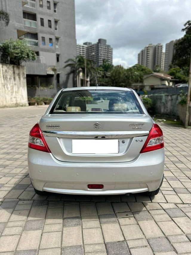 https://images10.gaadi.com/usedcar_image/4228625/original/processed_b8209d653d1799032b93e1424224235d.jpeg?imwidth=6402