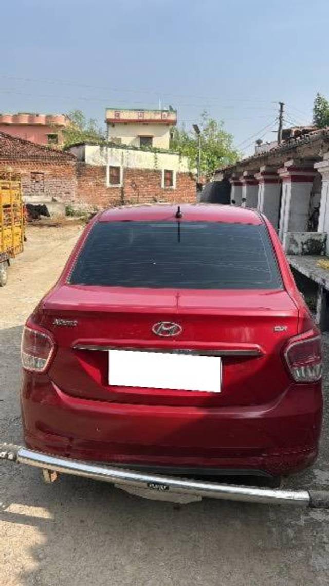 https://images10.gaadi.com/usedcar_image/4228770/original/processed_389352a3-ffdd-4337-bb55-dab5a6fff730.jpg?imwidth=6401