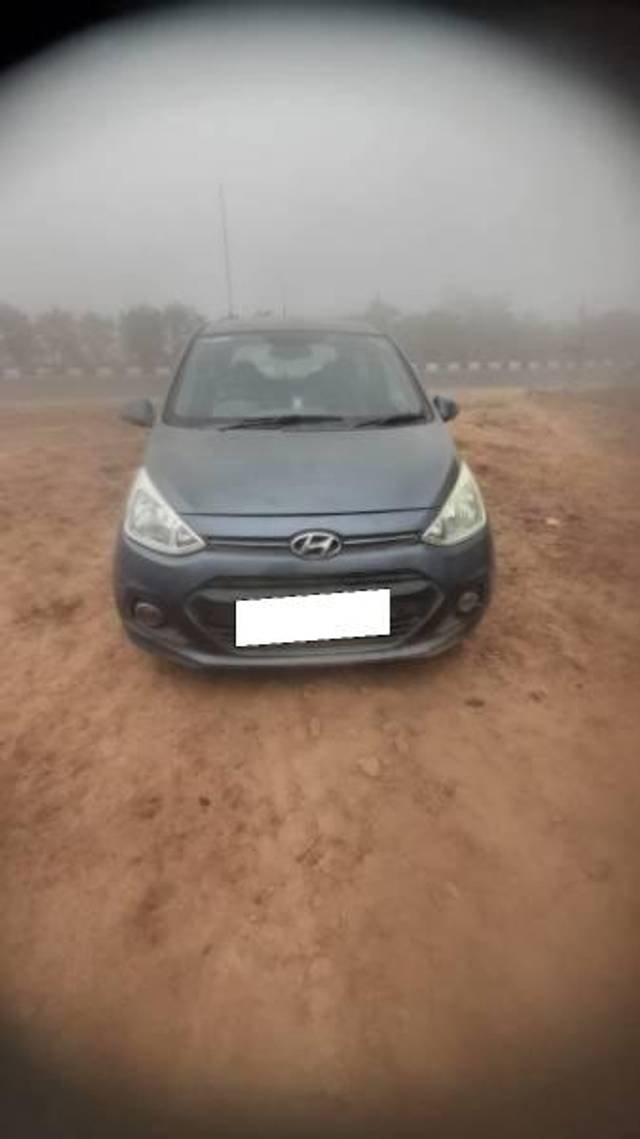 https://images10.gaadi.com/usedcar_image/4228781/original/processed_3da15943-47e9-47a2-90a6-350729b09d61.jpg?imwidth=6400