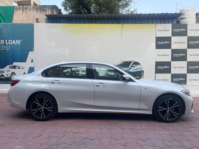 https://images10.gaadi.com/usedcar_image/4228793/original/processed_98a76d7539a31b2ce2652469c948eb3a.jpg?imwidth=6401