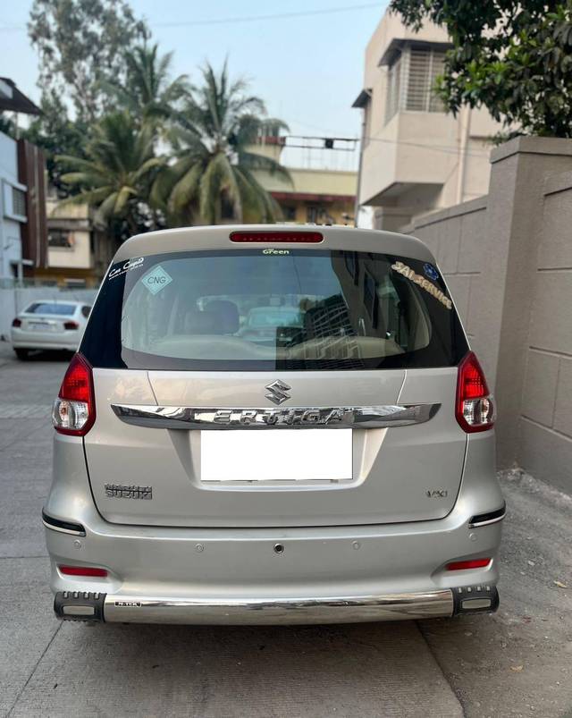 https://images10.gaadi.com/usedcar_image/4228904/original/processed_a49d277e4ea8db68b1ceed515de92154.jpg?imwidth=6402