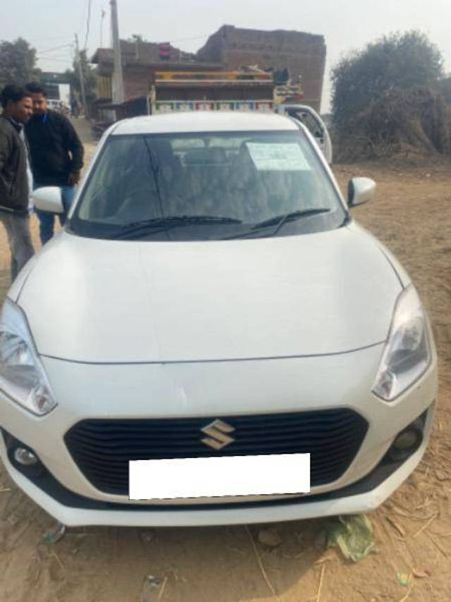 https://images10.gaadi.com/usedcar_image/4228924/original/e78e5bd9813bbe7a165c02c6c9204088.jpg?imwidth=6400