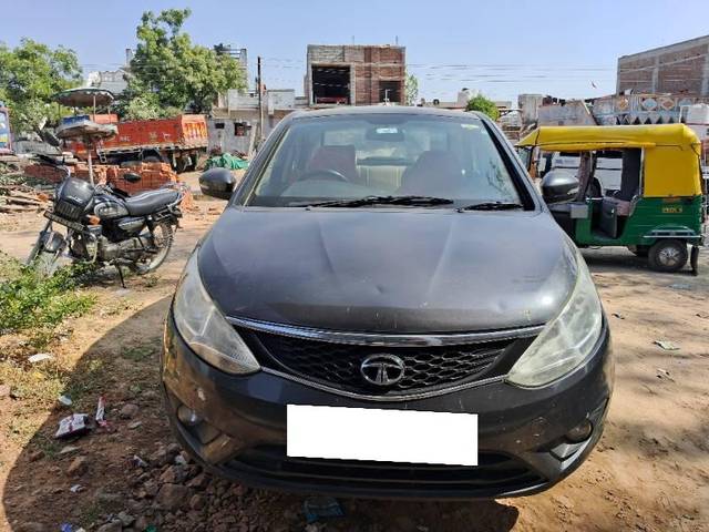 https://images10.gaadi.com/usedcar_image/4228969/original/processed_95d6a7dd-085b-4f28-be51-f0bea73dd1e5.jpg?imwidth=6402