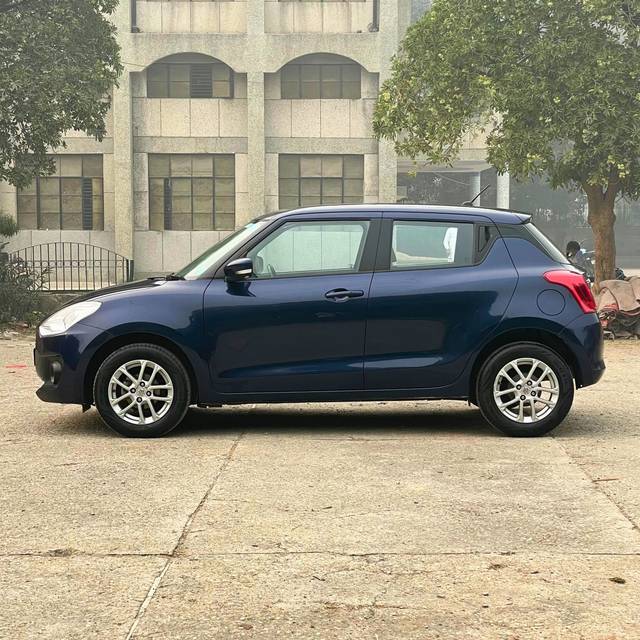 https://images10.gaadi.com/usedcar_image/4229021/original/768f4f57d5a14155fc39db0a0259959e.jpg?imwidth=6401