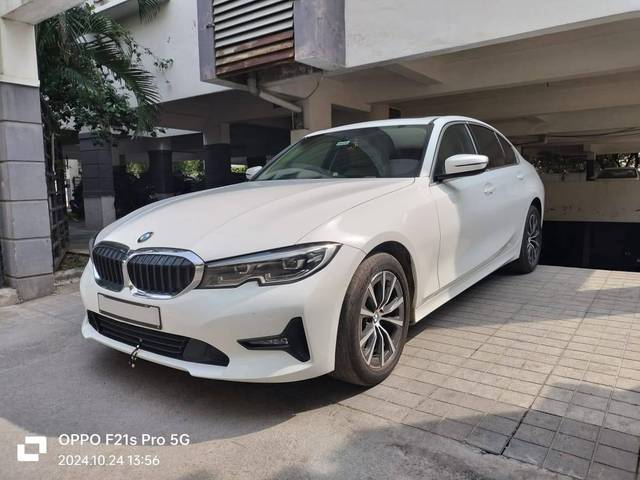 https://images10.gaadi.com/usedcar_image/4229058/original/processed_0f264c2d766caa6ac4a0a35b86aa8fd7.jpeg?imwidth=6402