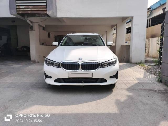 https://images10.gaadi.com/usedcar_image/4229058/original/processed_4a5c4a3b1fc0cc83e82a3ec561fdcfd1.jpeg?imwidth=6400