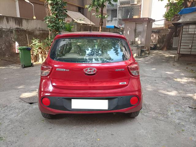 https://images10.gaadi.com/usedcar_image/4229070/original/processed_b660185de20078bfca7d9e257576e219.jpg?imwidth=6402