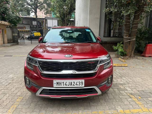 https://images10.gaadi.com/usedcar_image/4229088/original/processed_c8b3a041f6f5127f94a3bd63e771450a.jpg?imwidth=6400