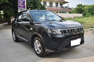 Mahindra XUV300 Mahindra XUV300 W6