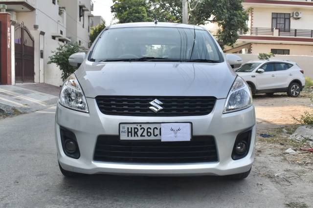 https://images10.gaadi.com/usedcar_image/4229187/original/34d0d7e774166a73aeff9c7d4e4747c8.jpg?imwidth=6401