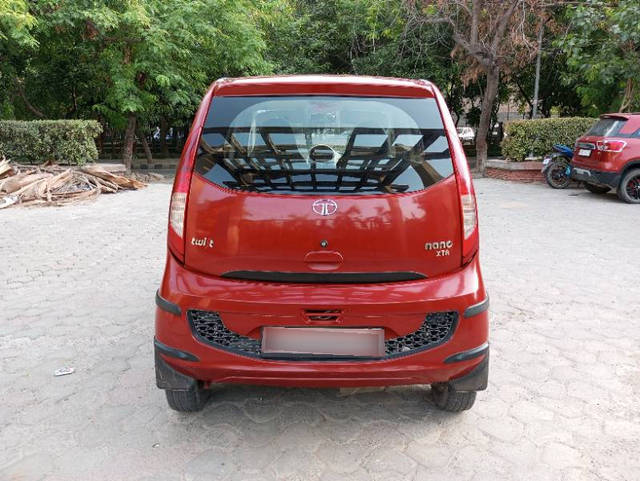 https://images10.gaadi.com/usedcar_image/4229210/original/processed_3947617e595d8f09a9882cf19996af3a.png?imwidth=6402