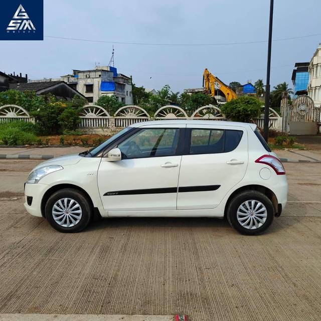 https://images10.gaadi.com/usedcar_image/4229313/original/processed_4228f52d8f45f15afc4bb7aff89fe225.jpg?imwidth=6402