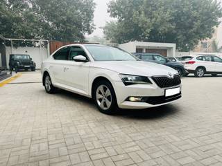 Skoda Superb 2016-2020 Skoda Superb Style 1.8 TSI AT