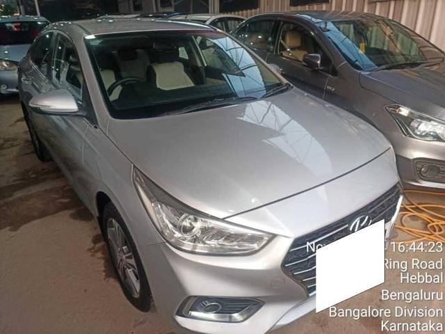 https://images10.gaadi.com/usedcar_image/4229362/original/processed_95ab42cba555bee438d9eb812021a320.jpeg?imwidth=6401