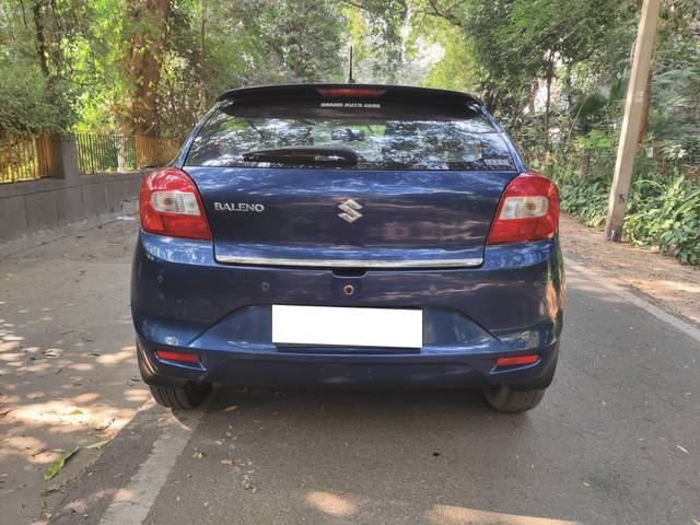 https://images10.gaadi.com/usedcar_image/4229365/original/processed_f339e08b323e6cff38a7103aaea66f21.jpg?imwidth=6402