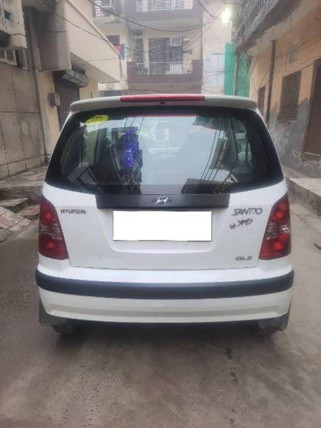 https://images10.gaadi.com/usedcar_image/4229395/original/877cbe8d5e6d981e754f6578bc36aa9e.jpg?imwidth=6401