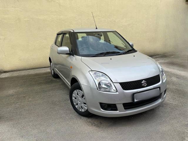 https://images10.gaadi.com/usedcar_image/4229402/original/cd3029140317d3ac728b864a2f30a15a.jpg?imwidth=6400