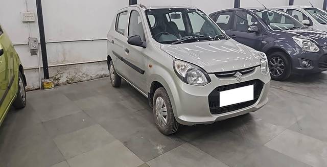 https://images10.gaadi.com/usedcar_image/4229537/original/processed_27f8e0f3bfba2d2198c5ca49480e7597.jpg?imwidth=6400