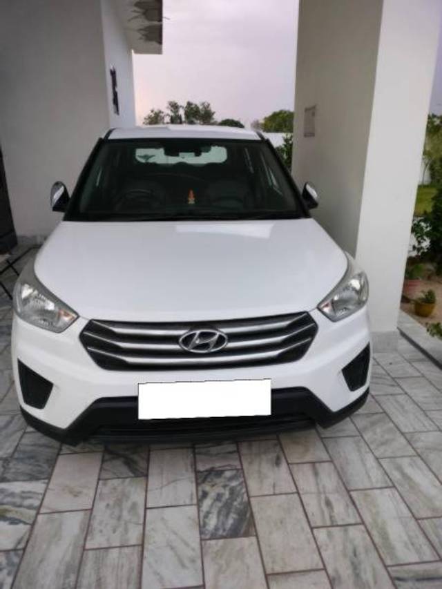 https://images10.gaadi.com/usedcar_image/4229642/original/processed_926a2523-b8b4-4c23-a69e-e07e6e6ec83e.jpg?imwidth=6400