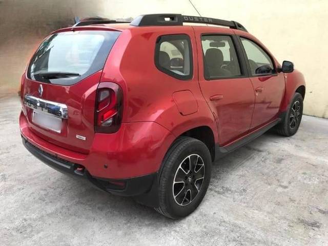 https://images10.gaadi.com/usedcar_image/4229707/original/processed_0d4be77813f25f6884a2279299290a6c.jpg?imwidth=6401