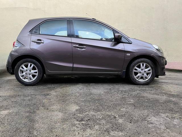 https://images10.gaadi.com/usedcar_image/4229713/original/3358e77d6ec516fa48a0238f0b172a8d.jpg?imwidth=6401