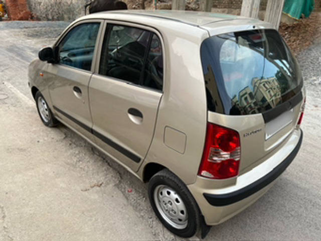 https://images10.gaadi.com/usedcar_image/4229728/original/15225da039c84b7d75e8cdfe643b1304.jpg?imwidth=6401